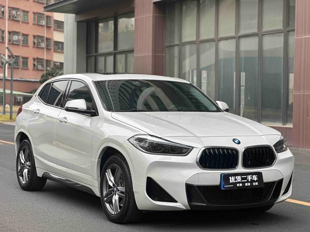 BMW X2 - фото 2