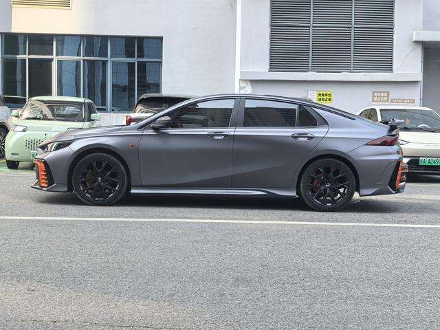 GAC Trumpchi Empow - фото 3