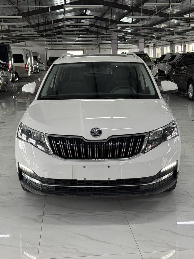 Skoda Kamiq - фото 1