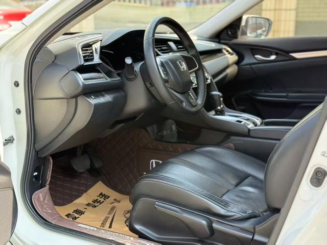 Honda Civic - фото 3