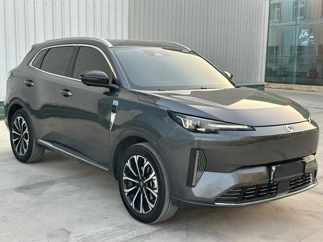 Changan Qiyuan Q05 Classic - фото 2