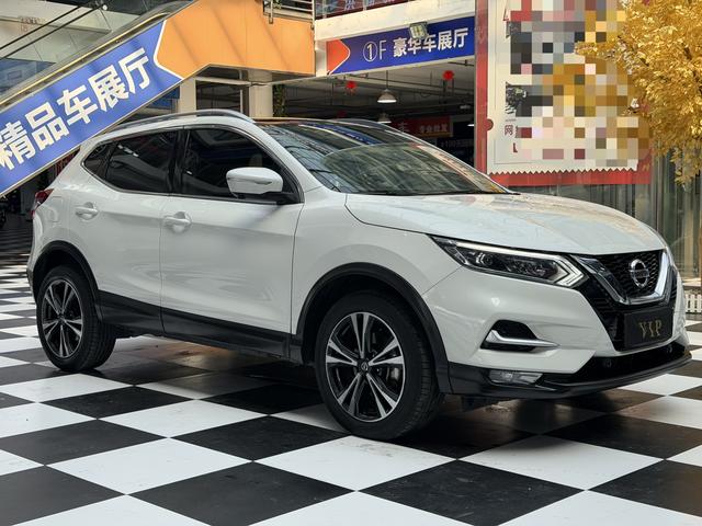 Nissan Qashqai - фото 2