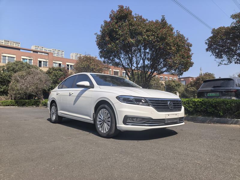 Volkswagen Lavida - фото 2