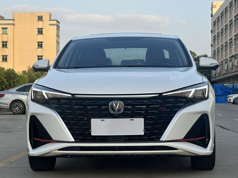 Changan Eado - фото 1