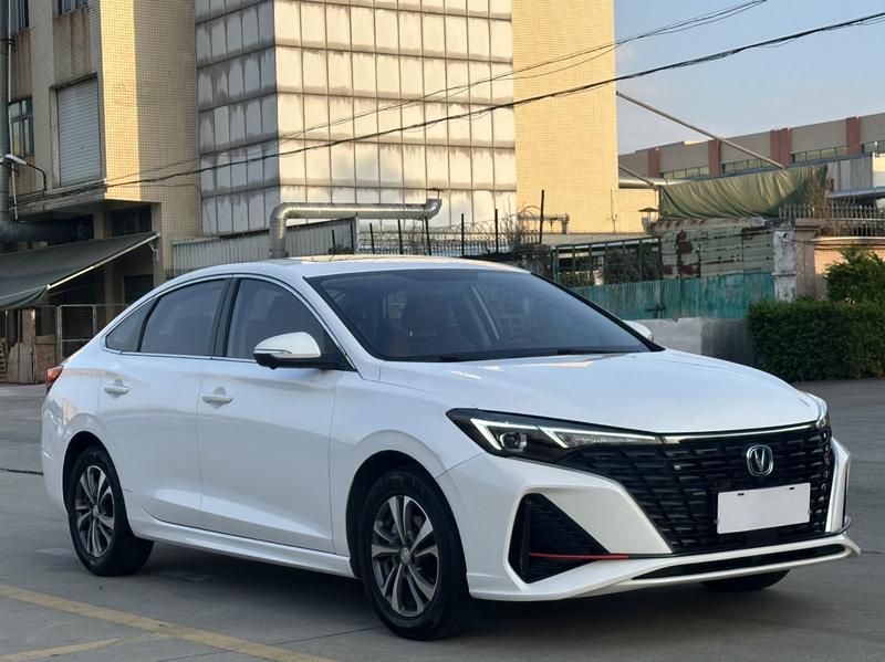 Changan Eado - фото 2