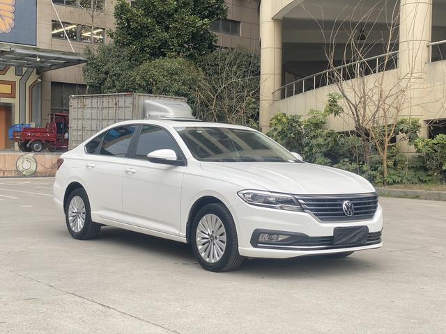 Volkswagen Lavida - фото 2