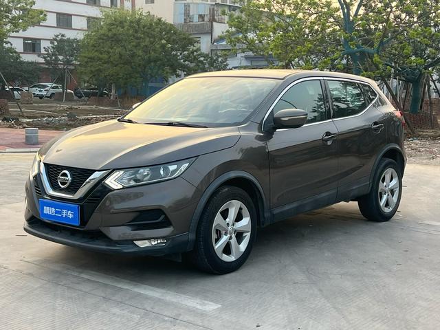 Nissan Qashqai - фото 0