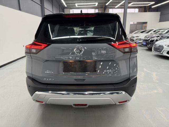 Nissan X-Trail - фото 3