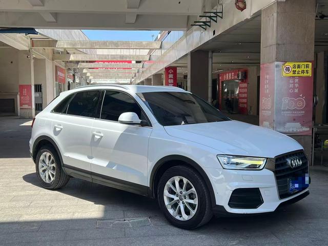 Audi Q3 - фото 2