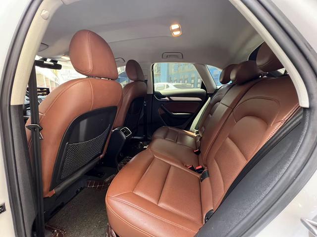 Audi Q3 - фото 4