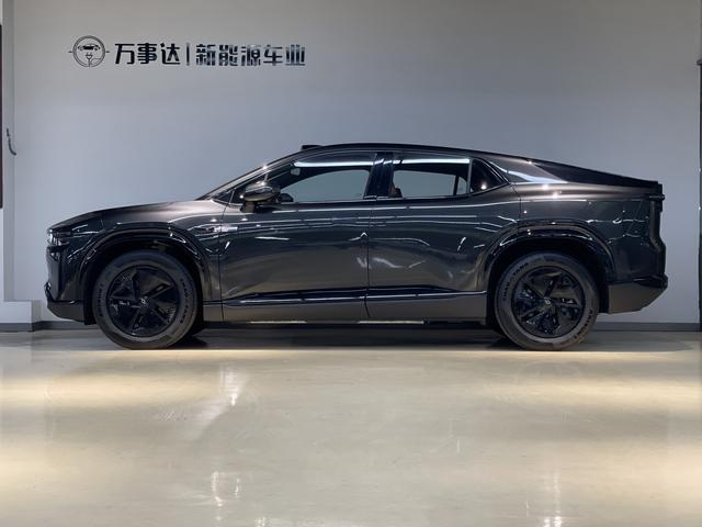 Changan Qiyuan E07 - фото 2