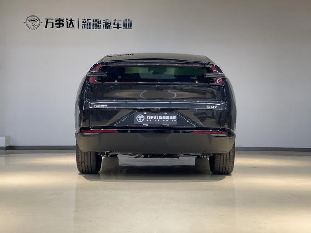 Changan Qiyuan E07 - фото 3