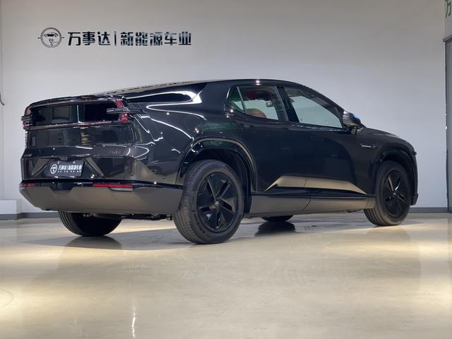 Changan Qiyuan E07 - фото 4