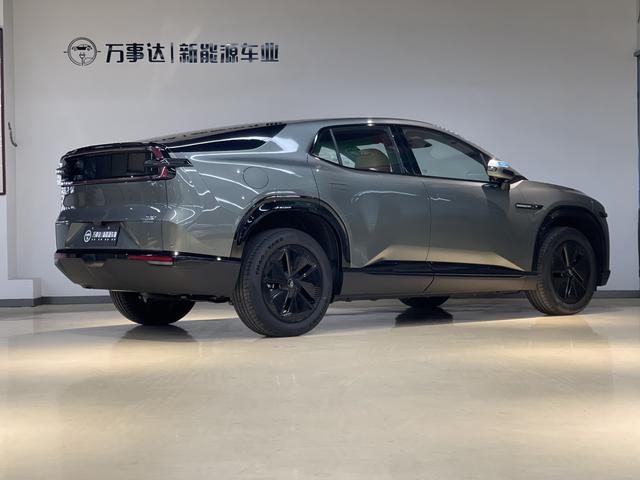 Changan Qiyuan E07 - фото 4