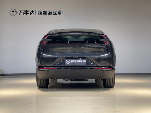 Changan Qiyuan E07 - фото 3