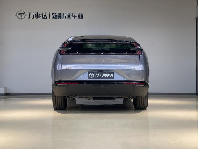 Changan Qiyuan E07 - фото 3