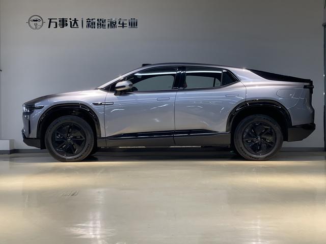 Changan Qiyuan E07 - фото 2