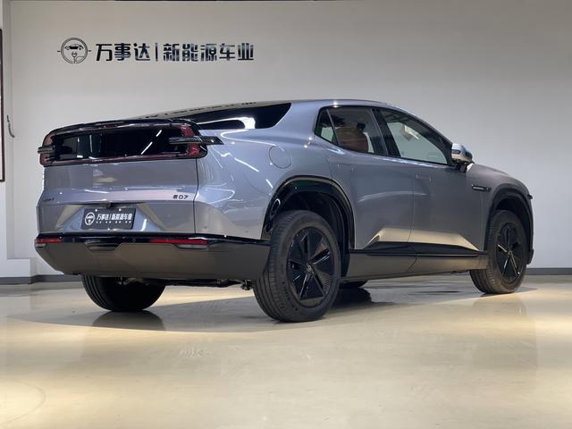 Changan Qiyuan E07 - фото 4