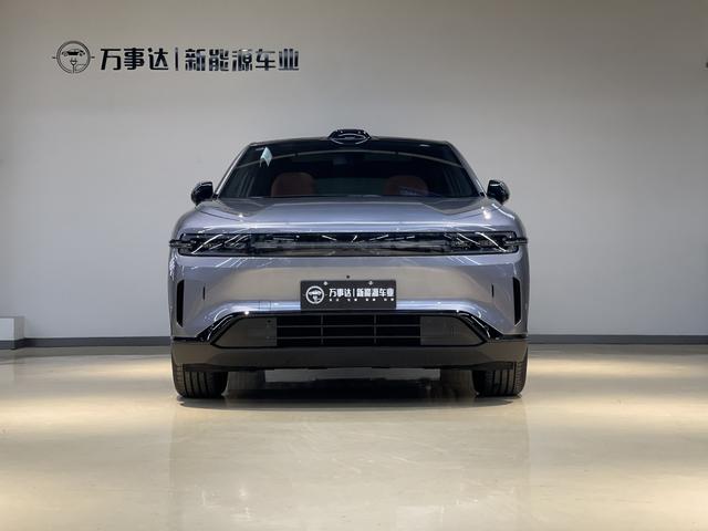 Changan Qiyuan E07 - фото 1