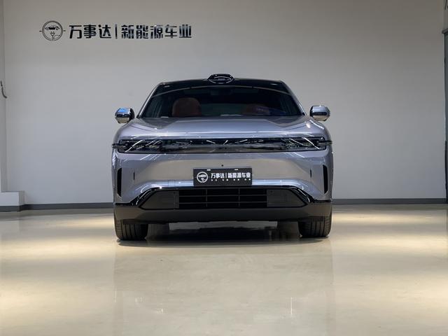 Changan Qiyuan E07 - фото 1