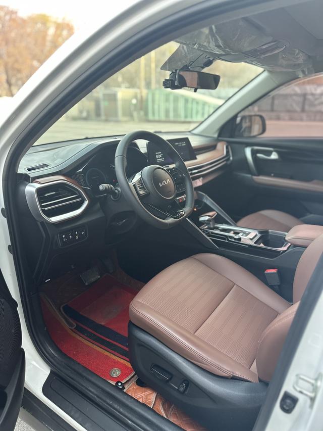 Kia Sportage R - фото 3
