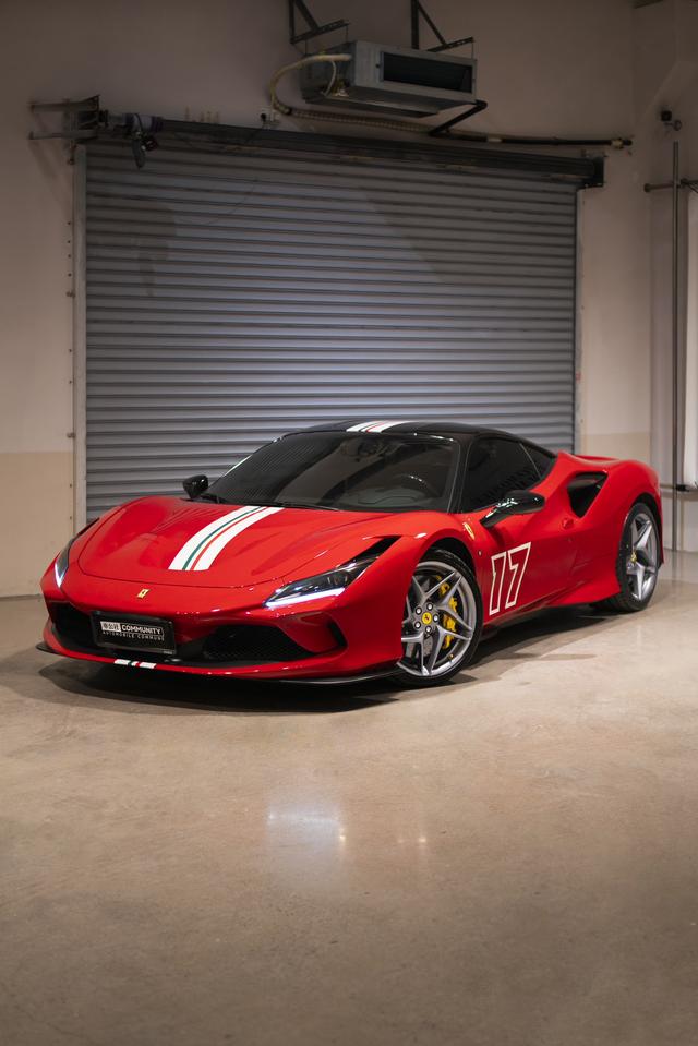 Ferrari F8 - фото 0