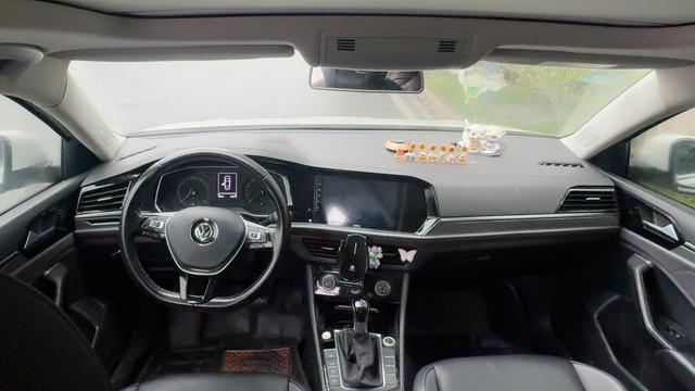 Volkswagen Sagitar - фото 4