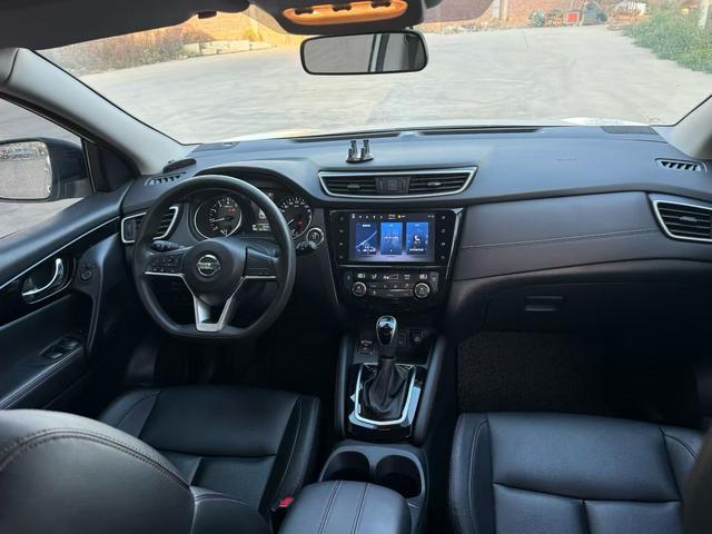 Nissan Qashqai - фото 3
