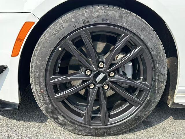 Cadillac CT4 - фото 3