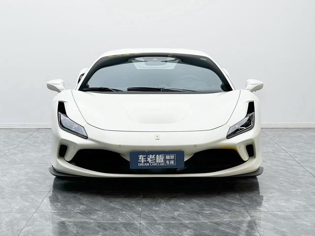 Ferrari F8 - фото 3