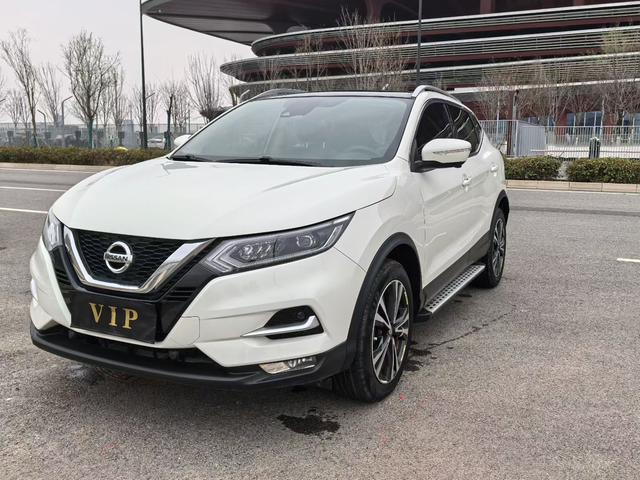 Nissan Qashqai - фото 0