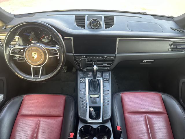 Porsche Macan - фото 4