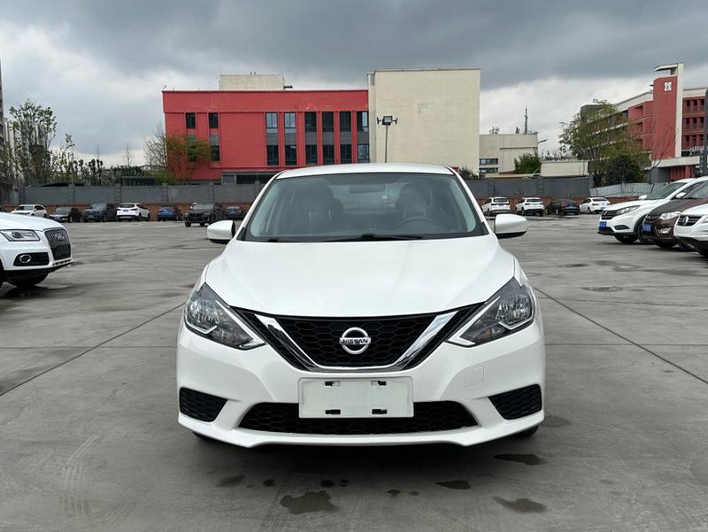 Nissan Sylphy - фото 1