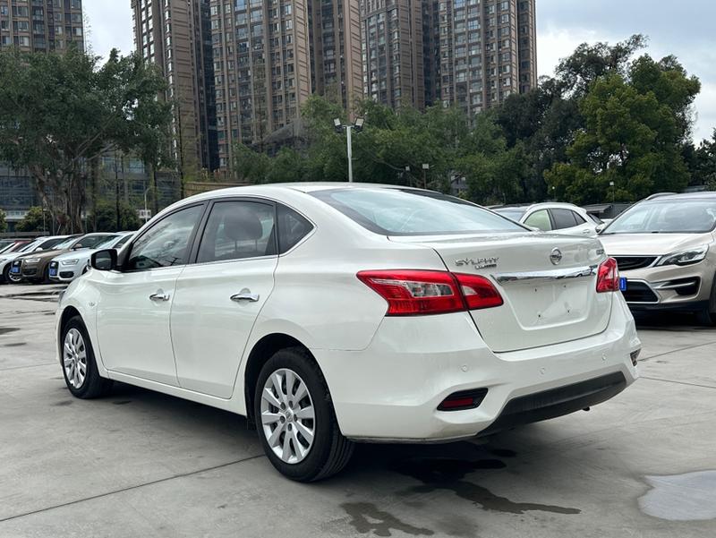 Nissan Sylphy - фото 3