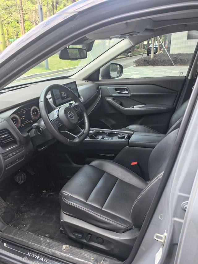 Nissan X-Trail - фото 3