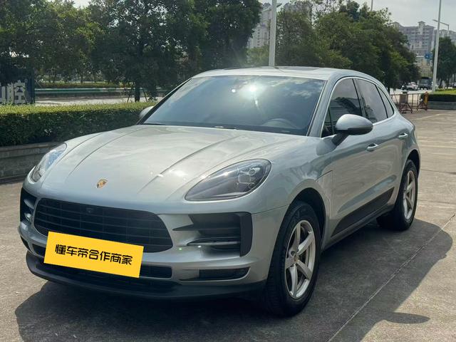 Porsche Macan - фото 0
