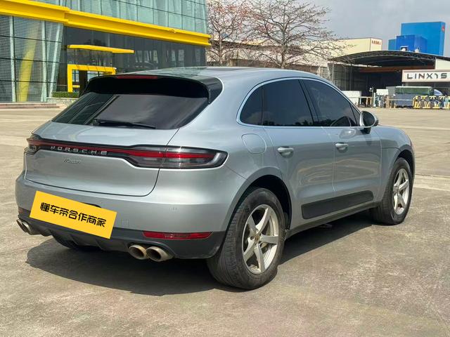 Porsche Macan - фото 3