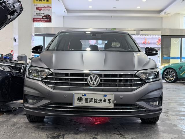 Volkswagen Sagitar - фото 1
