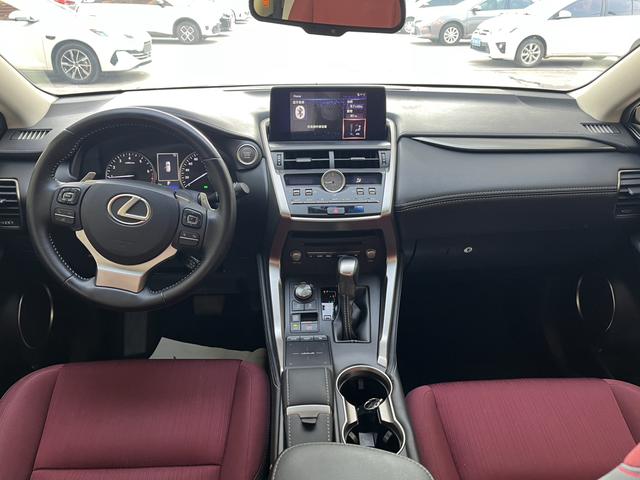 Lexus NX - фото 2