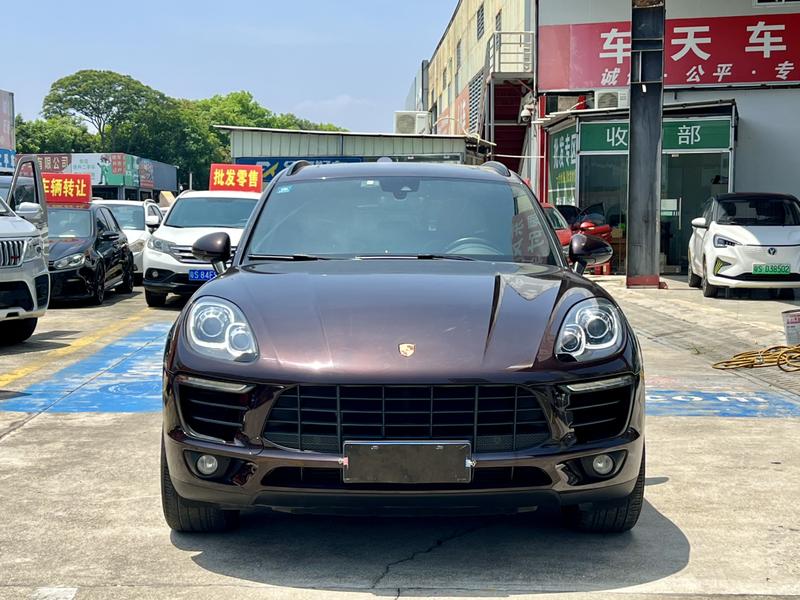 Porsche Macan - фото 1