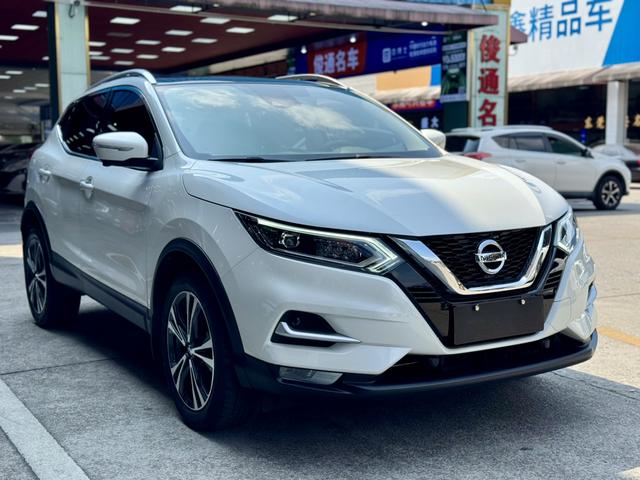 Nissan Qashqai - фото 2