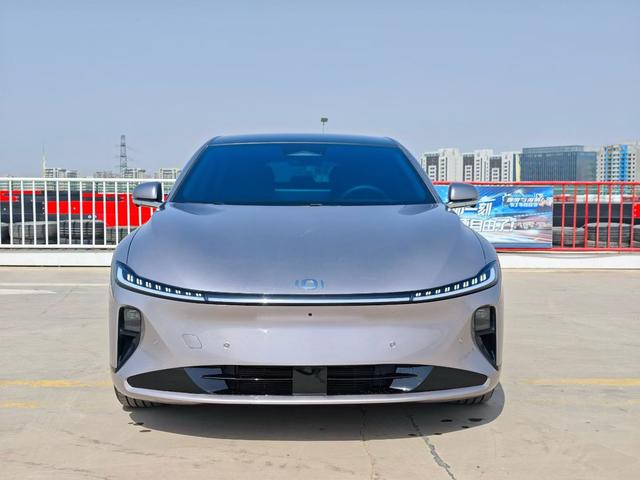 Changan Qiyuan A07 - фото 1