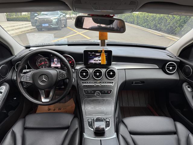 Mercedes-Benz C-Class - фото 4