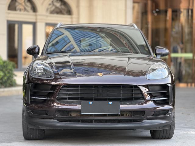 Porsche Macan - фото 1
