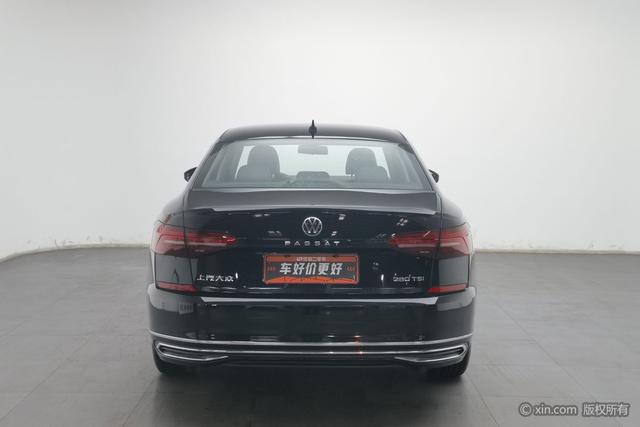 Volkswagen Passat - фото 3