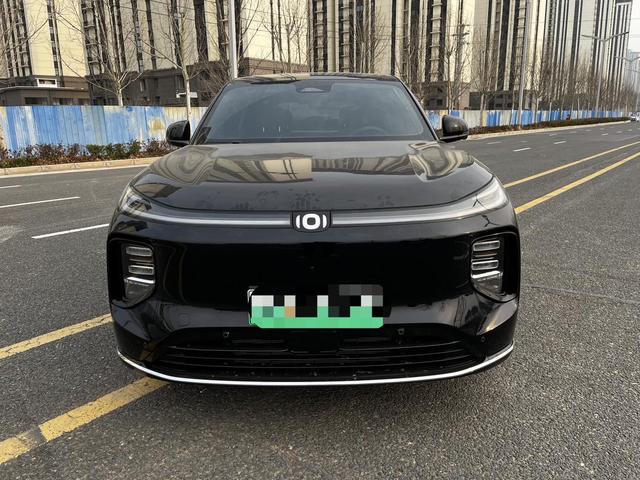 Changan Qiyuan Q07 - фото 1