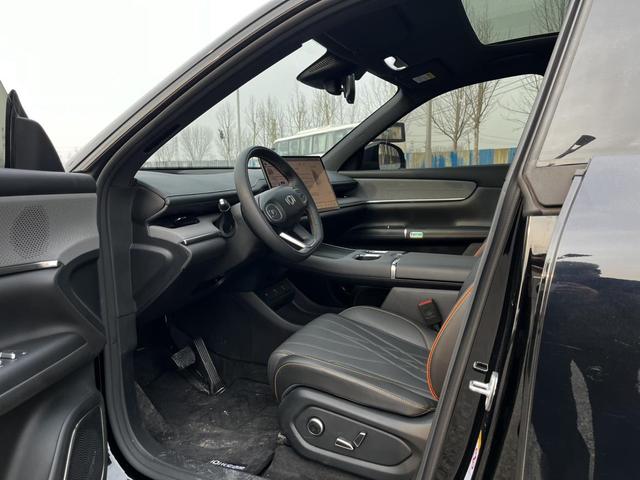 Changan Qiyuan Q07 - фото 3