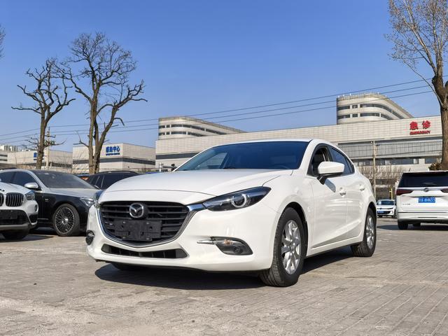 Mazda 3 Axela - фото 0