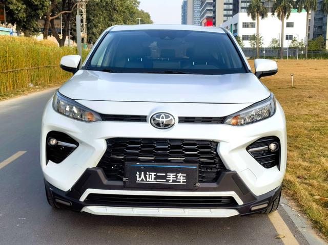 Toyota Wildlander - фото 1