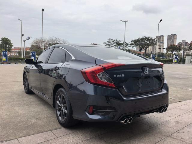 Honda Civic - фото 4